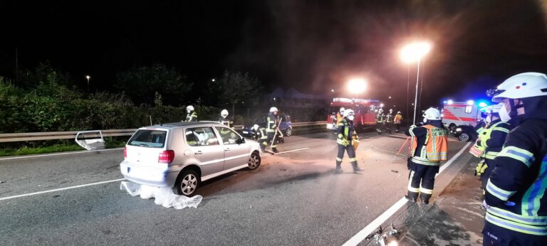 30/2021 Verkehrsunfall – eingeklemmte Person