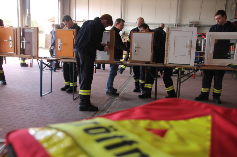 29.03.2022 – Türöffnungsseminar für Feuerwehrleute