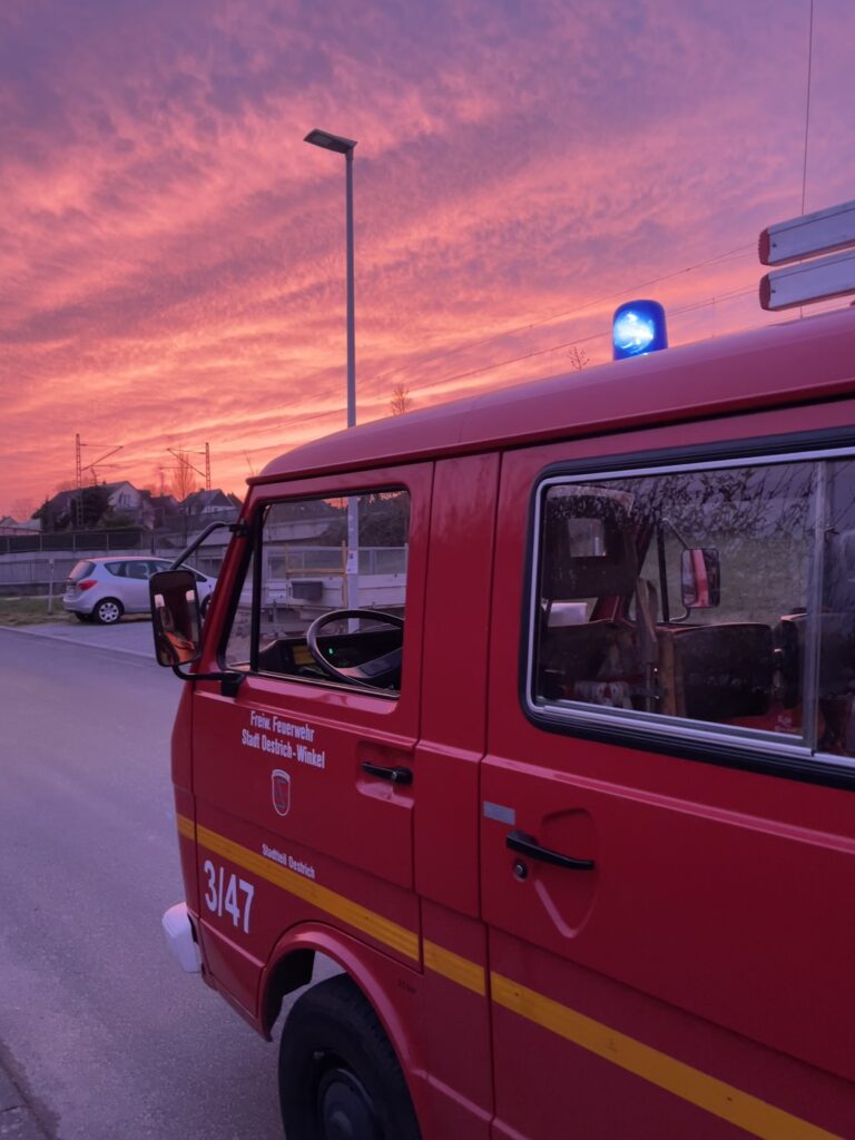 19/2022 Feuer klein innerorts.