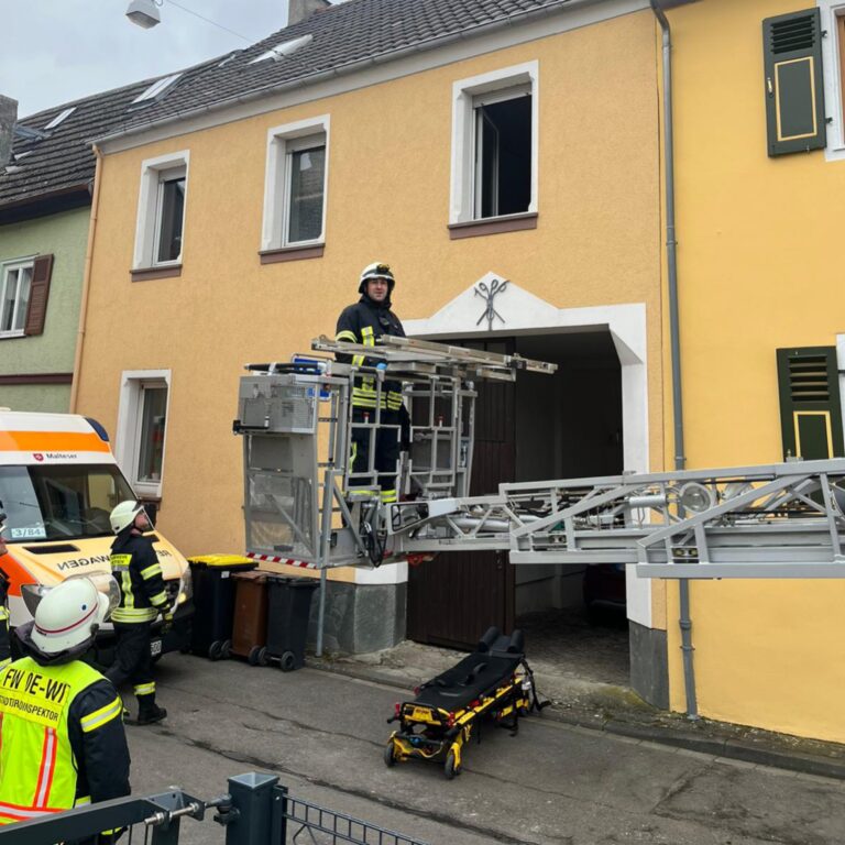 9/2023 DLK Tragehilfe Rettungsdienst
